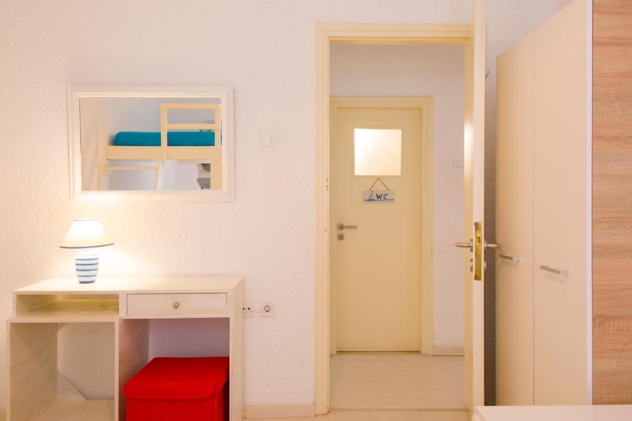 Eleftheria Sea Side Traditional House Элунда Экстерьер фото