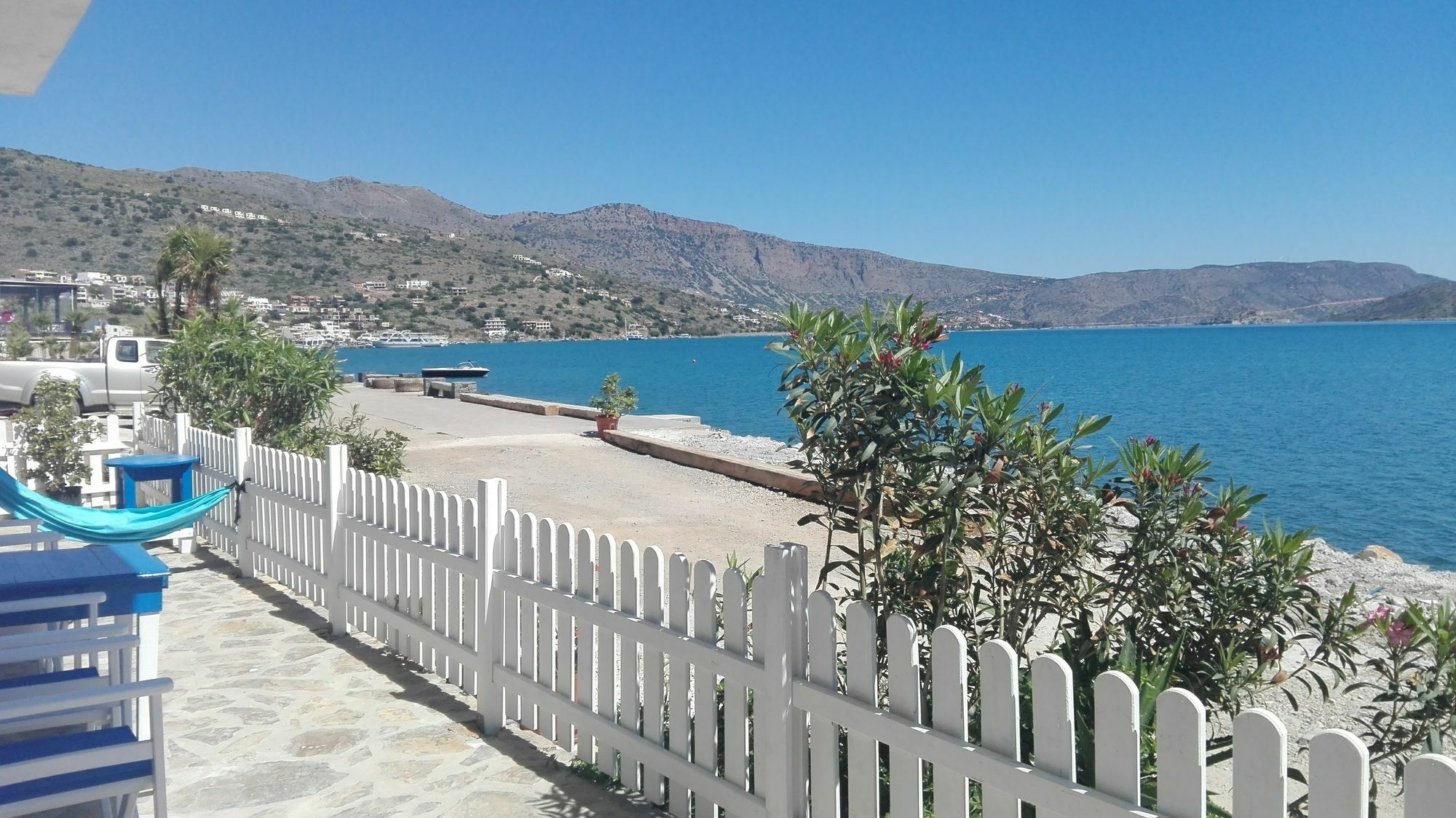 Eleftheria Sea Side Traditional House Элунда Экстерьер фото
