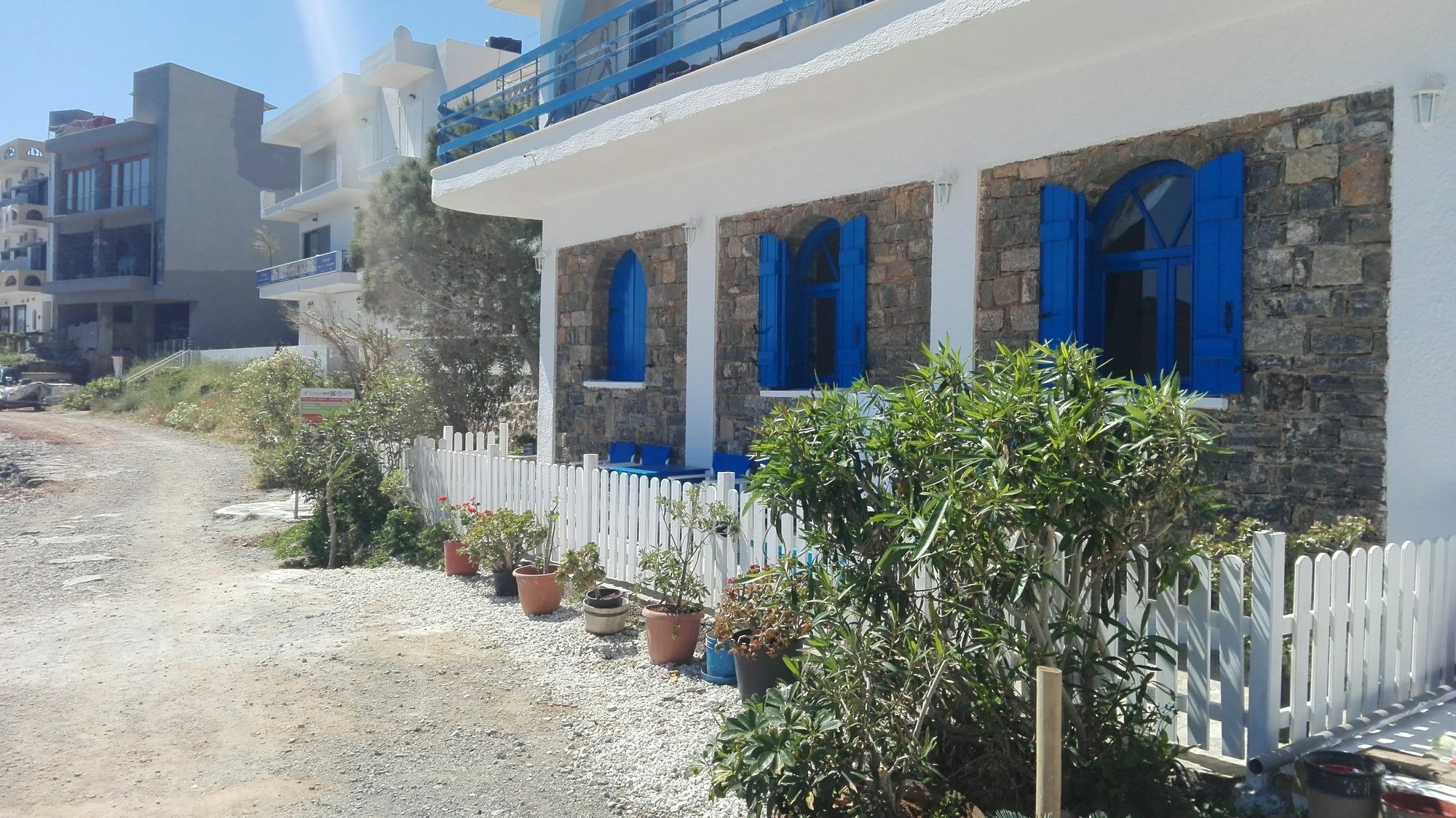 Eleftheria Sea Side Traditional House Элунда Экстерьер фото
