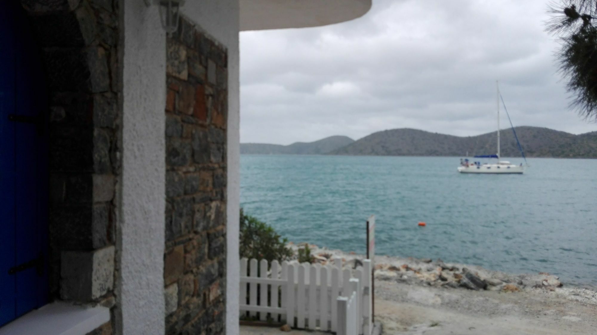 Eleftheria Sea Side Traditional House Элунда Экстерьер фото