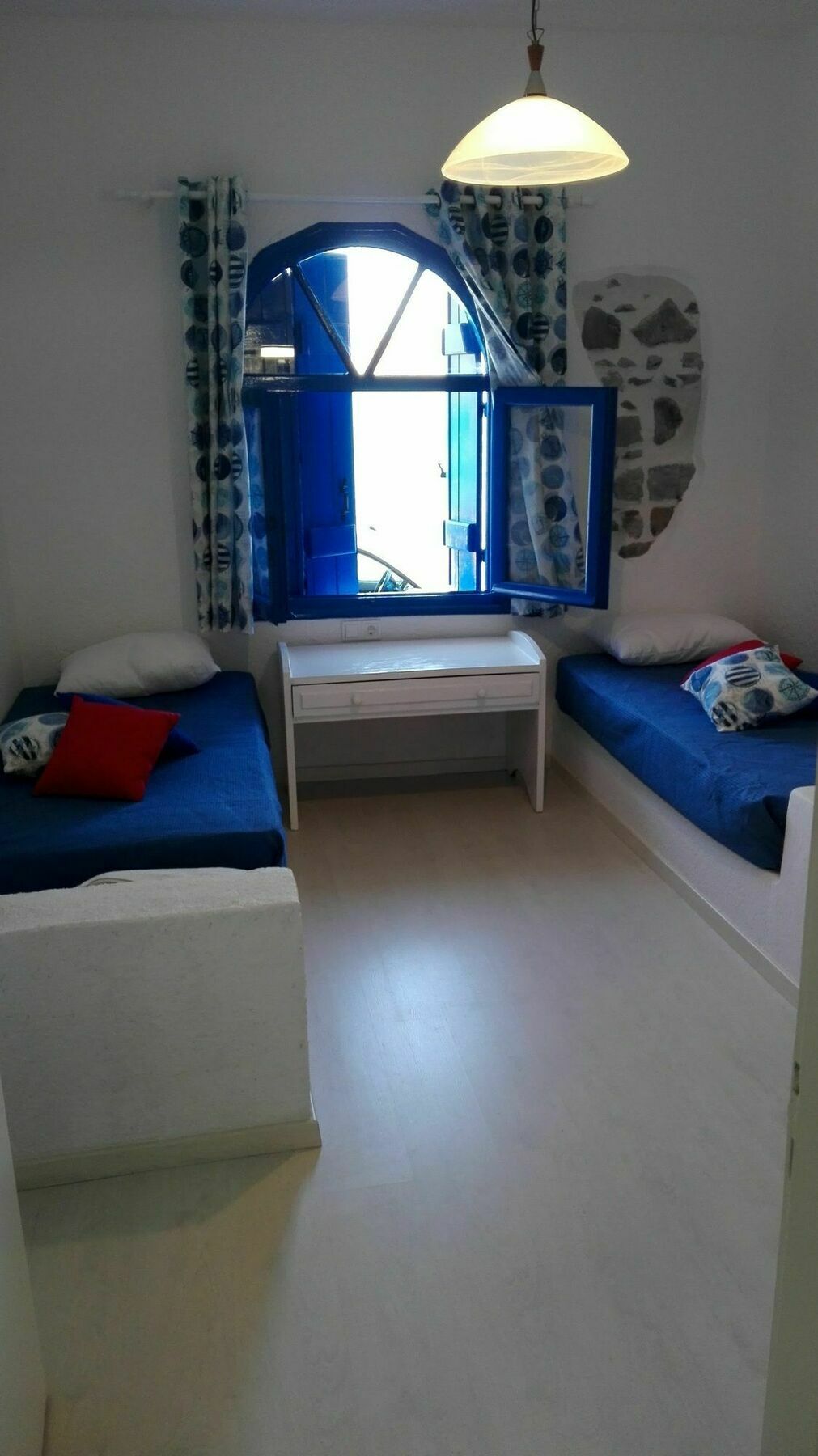 Eleftheria Sea Side Traditional House Элунда Экстерьер фото